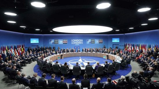 Κυβερνητικές πηγές: Σε κρίσιμη συγκυρία η Σύνοδος Κορυφής του NATO