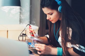 Vodafone: Η τεχνολογία στην υπηρεσία ενός καλύτερου μέλλοντος για όλους