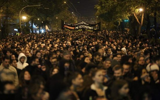 Θεσσαλονίκη: Ολοκληρώθηκαν οι δύο πορείες για την επέτειο Γρηγορόπουλου