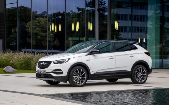 Νέο Opel Grandland X Plug-in-Hybrid με Εμπρόσθια Κίνηση (FWD)