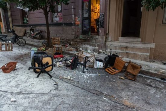 Κουκάκι: Αποτυπώματα 4 σεσημασμένων βρέθηκαν στην κατάληψη – Δεν βρέθηκαν στοιχεία για τους γιους του Ινδαρέ