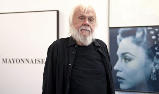 Πέθανε ο εικαστικός Τζον Μπαλντεσάρι