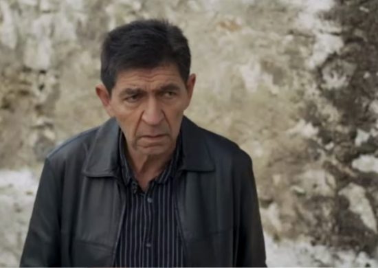 Το Καφέ της Χαράς: Δείτε τους «τίτλους σπουδών του Ευάγγελου Φατσέα»! (pic)