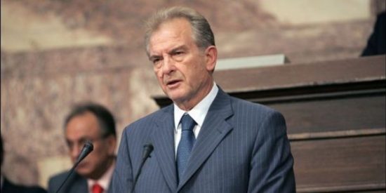 Έφυγε ο τέως υπουργός και στέλεχος της ΝΔ Απόστολος Σταύρου
