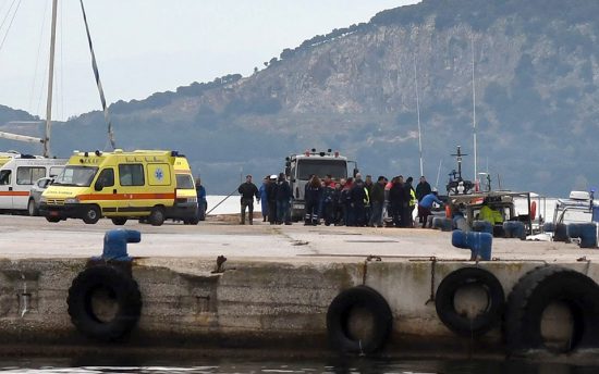 Πρέβεζα: Συνελήφθησαν 3 Αφγανοί διακινητές για το ναυάγιο με τους μετανάστες στους Παξούς