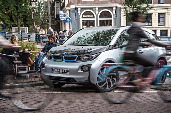 BMW i3: Το δημοφιλέστερο ηλεκτρικό αυτοκίνητο με πάνω από 165.000 πωλήσεις