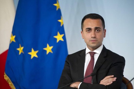 Η Ιταλία ευγνωμωνεί τη Ρωσία και η ΕΕ βλέπει γεωπολιτική κίνηση