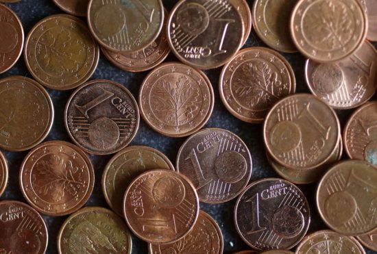 Κομισιόν: Σκέψεις για απόσυρση της κυκλοφορίας των νομισμάτων των 1 και 2 λεπτών του ευρώ