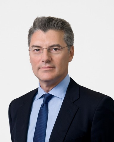 Ο CEO του Διεθνούς Αερολιμένα Αθηνών Γιάννης Παράσχης, πρόεδρος ΣΕΤΕ