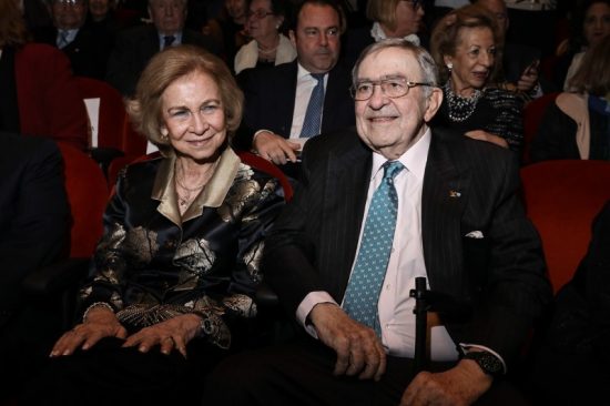 Στην Αθήνα ο τέως βασιλιάς Κωνσταντίνος με την επίτιμη βασίλισσα της Ισπανίας, Σοφία
