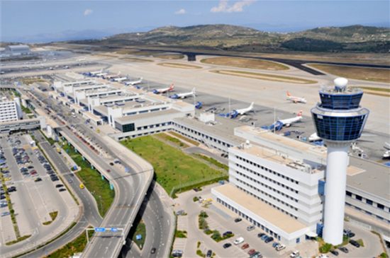 Αυξάνονται από Δευτέρα οι πτήσεις εσωτερικού – Υποχρεωτική η χρήση μάσκας