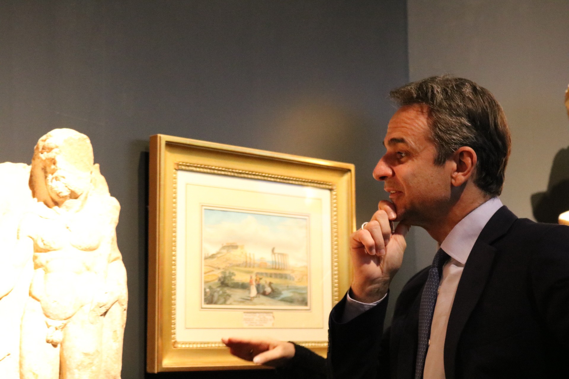 Την έκθεση «Δι’ αυτά πολεμήσαμεν…» εγκαινίασε ο πρωθυπουργός, Κυριάκος Μητσοτάκης