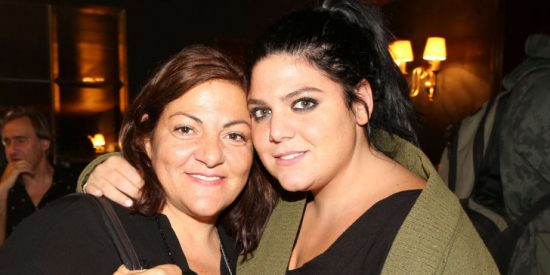 Έξαλλη η Βίκυ Σταυροπούλου: «Δε θα πάρετε τις απαντήσεις που θέλετε σήμερα» (video)