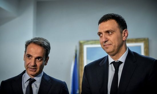 Σε επιφυλακή η κυβέρνηση για τον κορονοϊό – Νέα καμπάνια ευαισθητοποίησης «Μένουμε σπίτι»