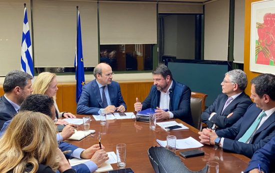 Ευρεία σύσκεψη ΥΠΕΝ για κορονοϊό: Σε ετοιμότητα οι υποδομές ηλεκτρισμού και φυσικού αερίου