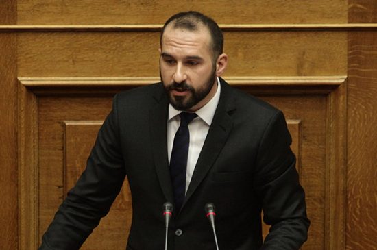 Τζανακόπουλος: «Υπερήφανος που ο αδερφός μου συμμετείχε στη διαδήλωση στο Λονδίνο»