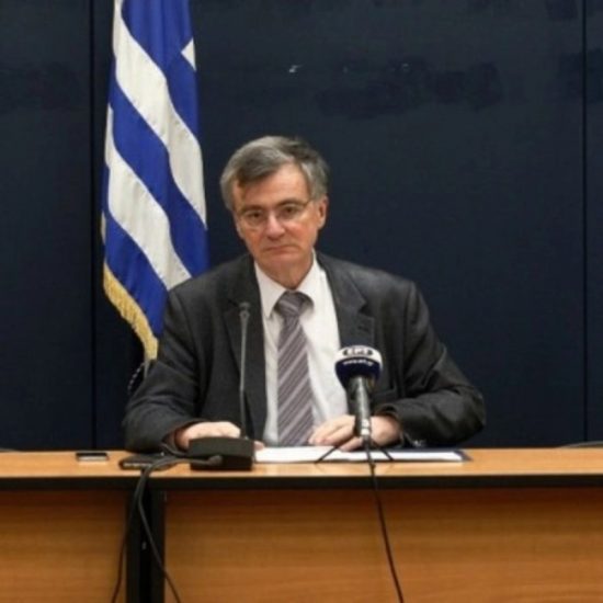 Σωτήρης Τσιόδρας: Ο άνθρωπος που μας ενημερώνει για την πανδημία