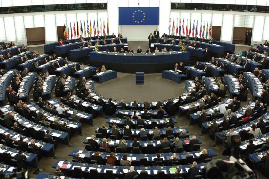 Έκτακτη Σύνοδος του ΕΚ στις 26 Μαρτίου για τη λήψη μέτρων λόγω κορονοϊού