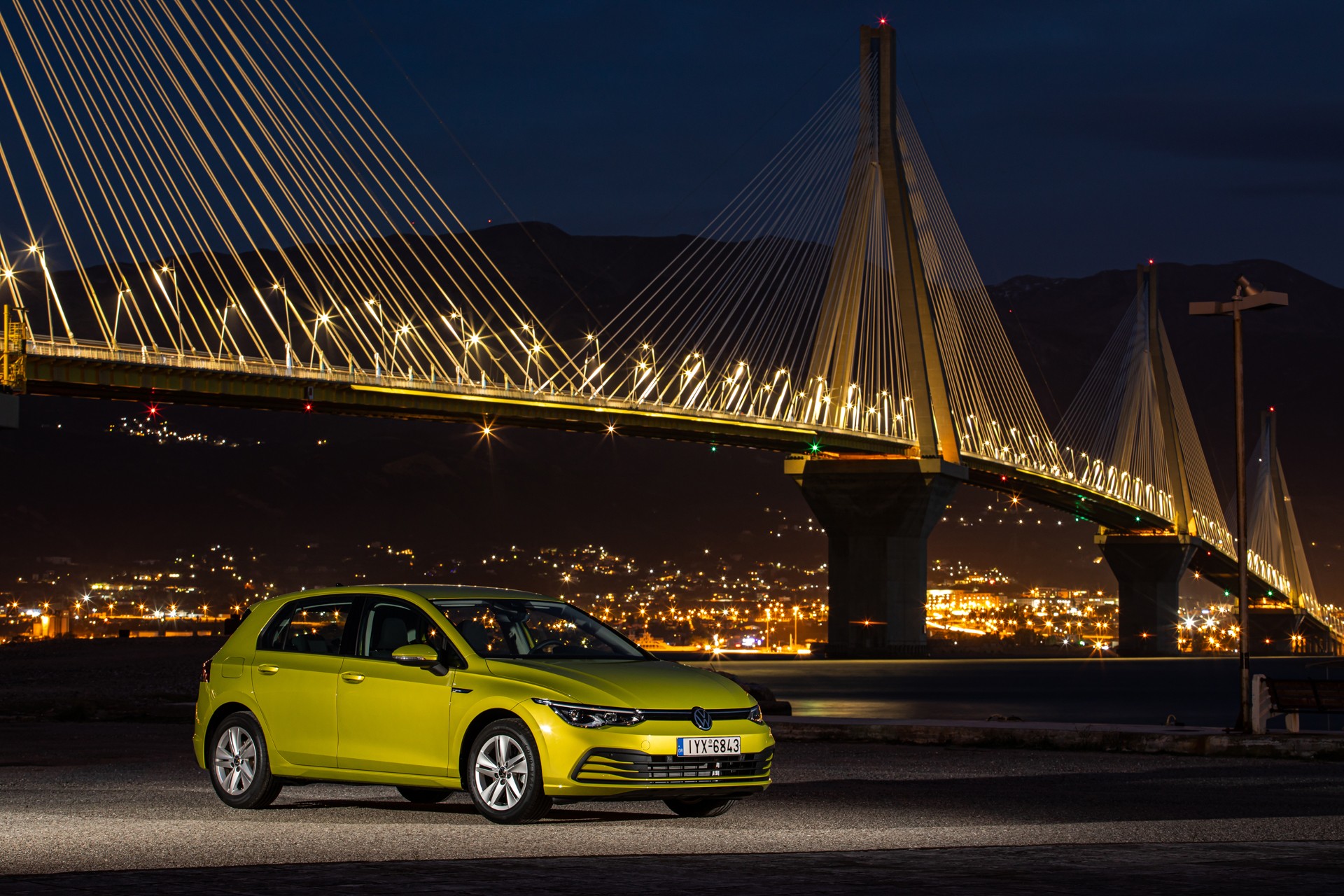 VW Golf, 8η γενιά: Δοκιμάζουμε το πανευρωπαϊκό best seller! (pics, video, test drive)