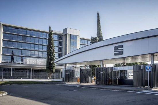 Seat : Από την παραγωγή αυτοκινήτων στην παραγωγή αναπνευστήρων