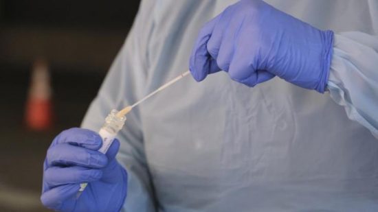 Βουλγαρία: Σε τεστ-εξπρές αντισωμάτων του νέου ιού υποβάλλονται οι κάτοικοι του Μπάνσκο