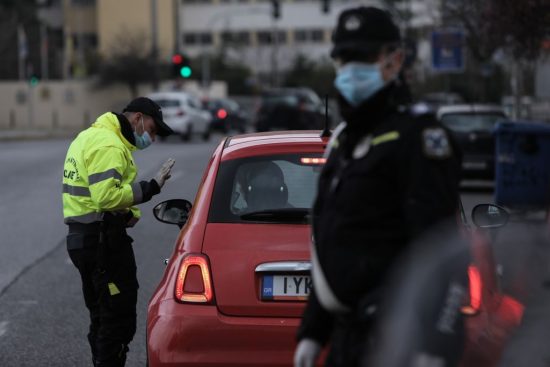 Απαγόρευση κυκλοφορίας: 497 νέα πρόστιμα για παραβάσεις από το πρωί της Κυριακής