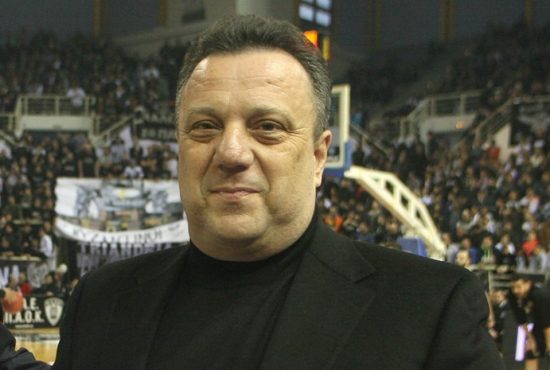 Θλίψη στον Alpha: Έχασε τη μάχη με τον κορονοϊό ο Μανώλης Μαλέλης