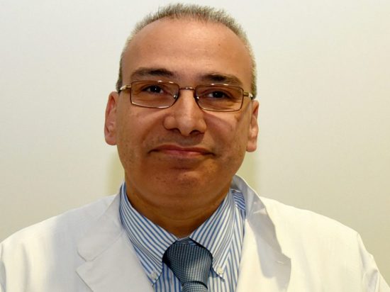 Covid-19: Μεγάλο επίτευγμα από Έλληνες επιστήμονες – Θεραπεία “μπλοκάρει” τις σοβαρές επιπλοκές