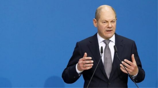 Spiegel: Ο Σολτς δεν προτίθεται να εγκρίνει ομόλογα για τον κορονοϊό