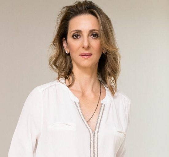 Η Νάντια Θεοχαράκη αναλύει τις επιπτώσεις του κορονοϊού στο e-commerce