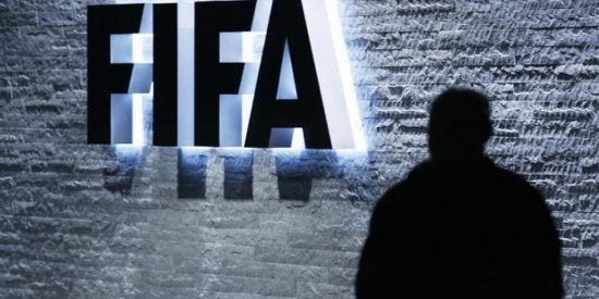 FIFA: Διεύρυνση της σεζόν – Ολοκλήρωση των εγχώριων πρωταθλήματων