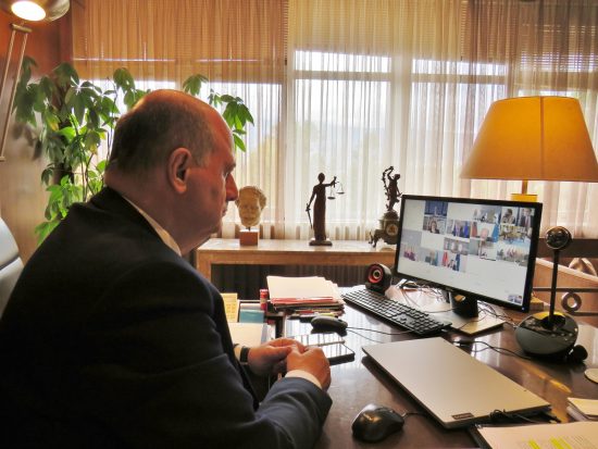 Κώστας Τσιάρας: Η Ελλάδα αντέδρασε έγκαιρα για να προστατέψει τη δημόσια υγεία
