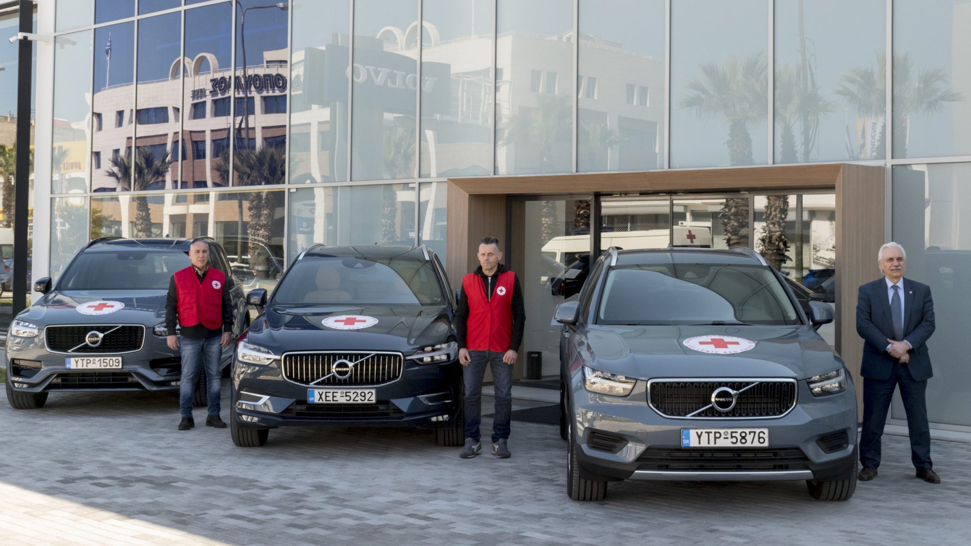 Volvo Car Hellas: Ενισχύει με αυτοκίνητά της τον Ελληνικό Ερυθρό Σταυρό