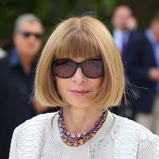 Anna Wintour: Η ιστορία πίσω από «τον πιο επιδραστικό άνθρωπο» της μόδας