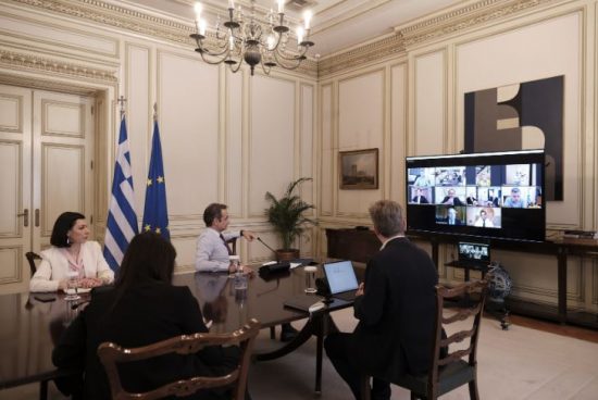 Μητσοτάκης στο υπουργικό: Δεν κλείνει η Βουλή το καλοκαίρι – Νομοσχέδια έως 31 Ιουλίου
