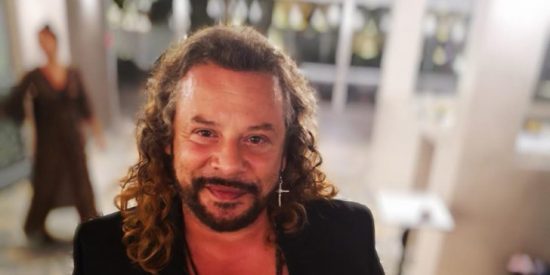 Χρήστος Δάντης: Η απάντηση του μετά τις αντιδράσεις για το τραγούδι «Δεν υπάρχει Θεός» (video)