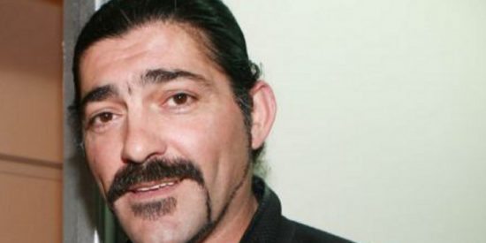 O Mιχάλης Ιατρόπουλος έγινε παππούς στα 56 του