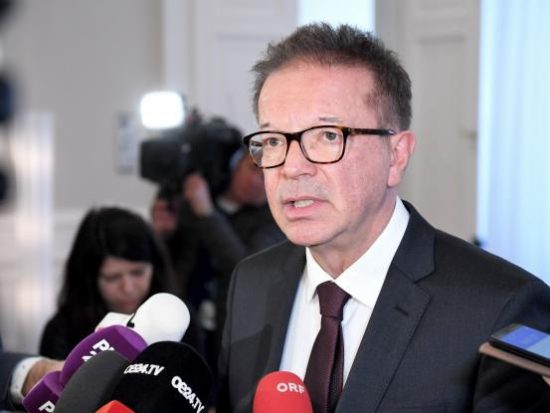 Αυστρία: «Μήνας της απόφασης» ο Μάιος λέει ο υπουργός Υγείας Ρούντολφ ‘Ανσομπερ