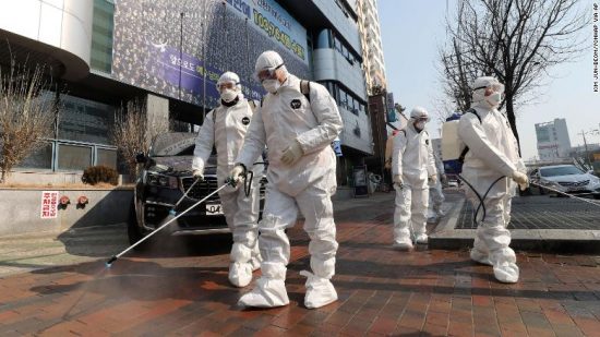 AFP: Ξεπέρασαν τους 377.000 τα θύματα της πανδημίας