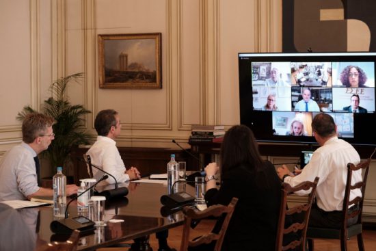 Μητσοτάκης: Η σταδιακή χαλάρωση του lockdown, δεν μπορεί να γίνει εις βάρος της υγείας των εργαζομένων