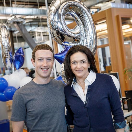 Facebook: Στηρίζει τις μικρές επιχειρήσεις που ανήκουν σε γυναίκες με 20 εκατ. δολάρια