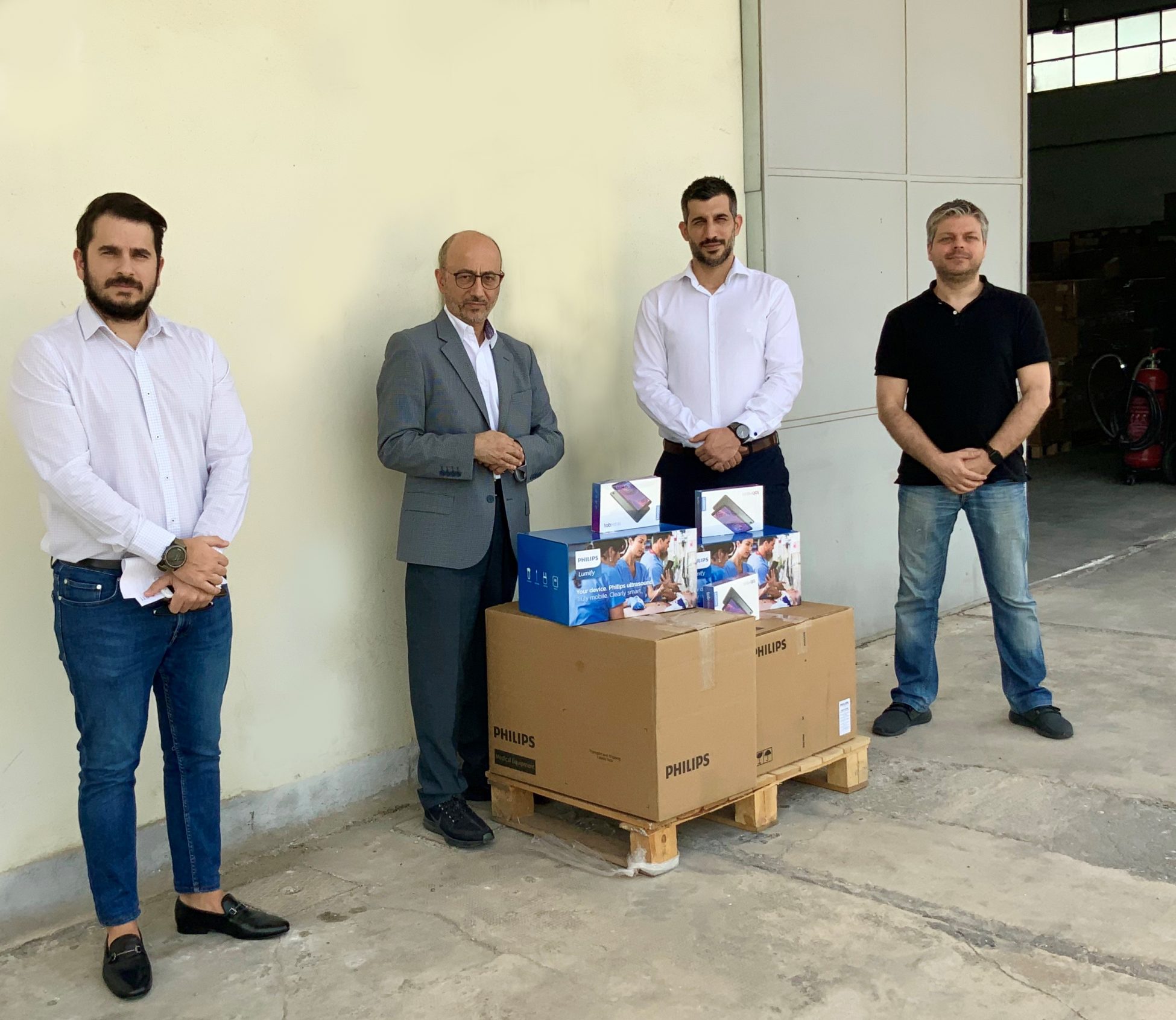 Interamerican και Philips Hellas παρέδωσαν 5 φορητούς υπερηχοτομογράφους στο Υπουργείο Υγείας