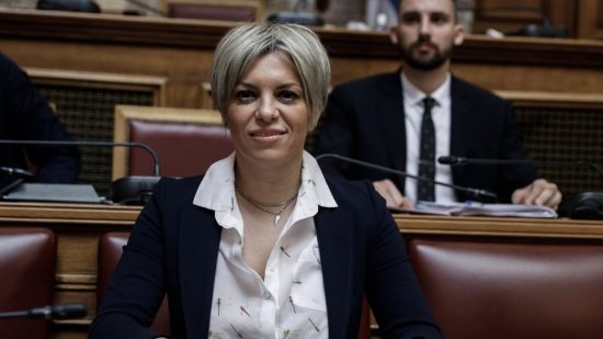 Η Σοφία Νικολάου από τη Βουλή για τον Βασίλη Δημάκη και τις απολυμάνσεις στις φυλακές