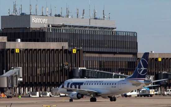 Γερμανία: Καταργεί τις ταξιδιωτικές προειδοποιήσεις για την Ελλάδα κι άλλες 30 χώρες – Εκτός παραμένει η Τουρκία
