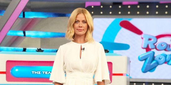 Αυλαία για το Ρουκ Ζουκ – Συγκινημένη η Ζέτα Μακρυπούλια (video)