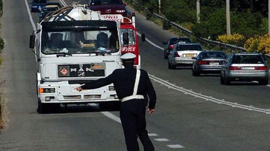 «Στοπ» κάθε Παρασκευή και Κυριακή στην κυκλοφορία φορτηγών αυτοκινήτων σε εθνικές οδούς και αυτοκινητόδρομους – Τι εξαιρείται