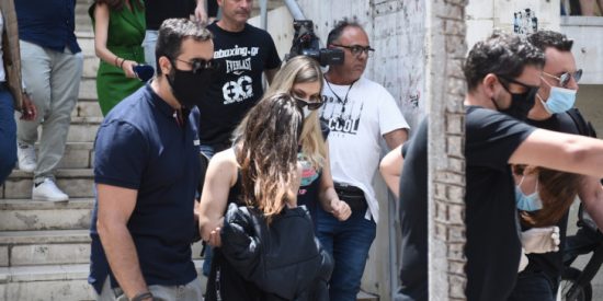 Θεσσαλονίκη: Προφυλακιστέες κρίθηκαν μάνα και κόρη για το φονικό στον Εύοσμο