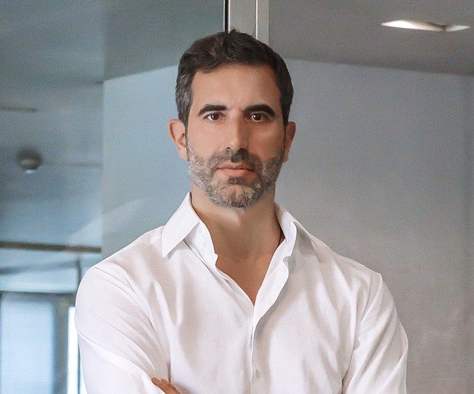 Μίλτος Καμπουρίδης, Ιδρυτής & Διευθύνων Σύμβουλος της Dolphin Capital Partners