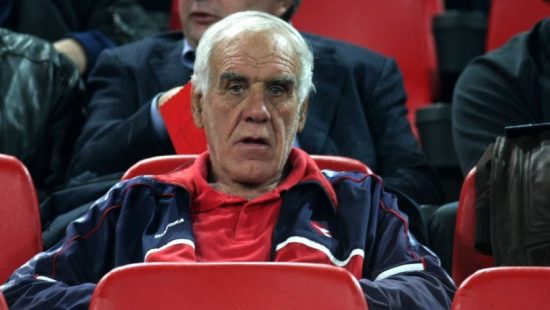 Πένθος στο ελληνικό ποδόσφαιρο: Πέθανε ο Νίκος Αλέφαντος