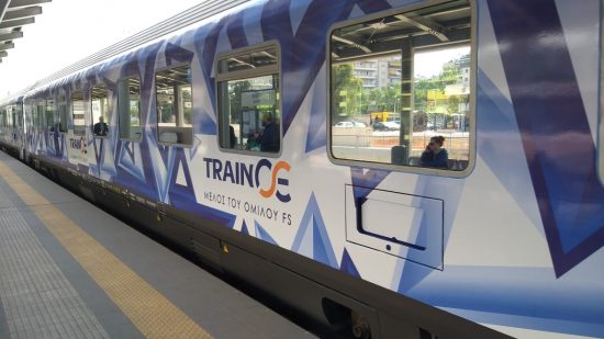 Νεκρός ο ανήλικος που παρασύρθηκε από τρένο στο Κιάτο